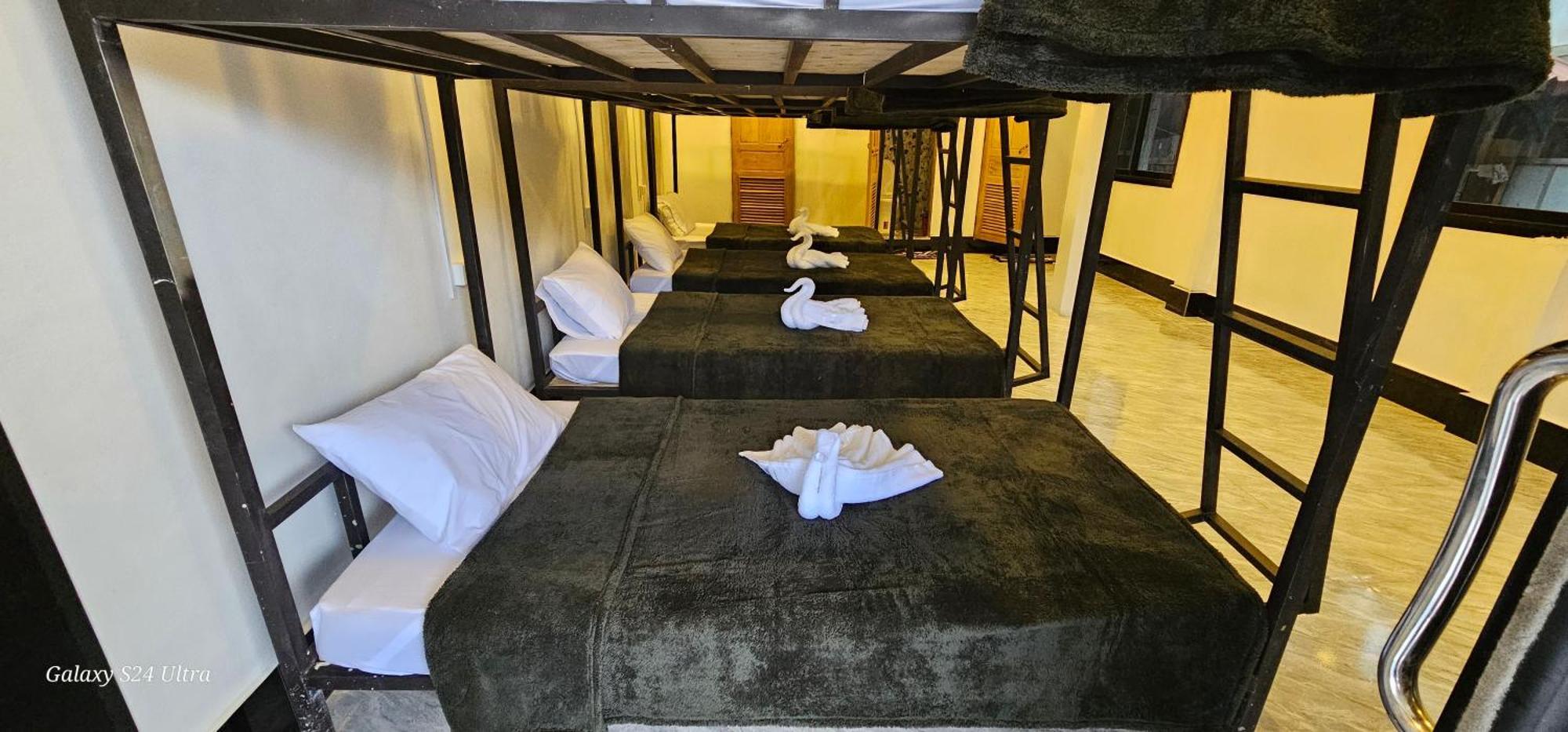 Inn Riverside Hostel Pb Muang Pakbèng 외부 사진